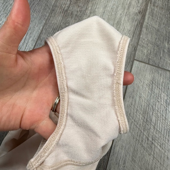 VS Nude Bikini Underwear - Picture 7 of 10